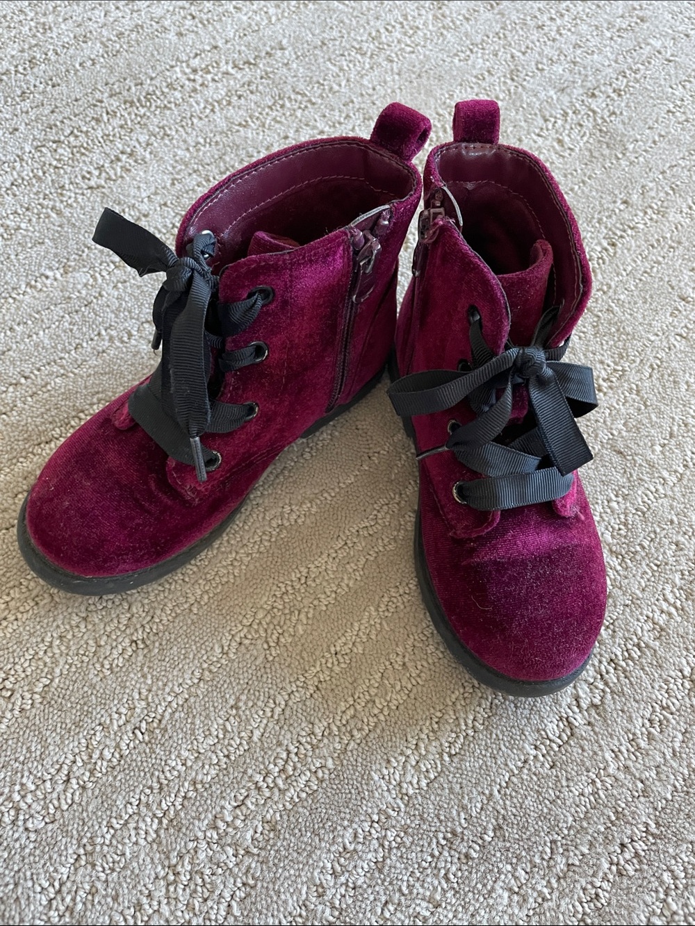 *5 for $20* Cat and Jack size 10 Velvet Lace-Up Ankle Boots in Burgundy